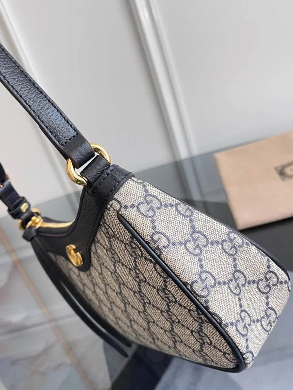 Gucci Ophidia Small Handbag